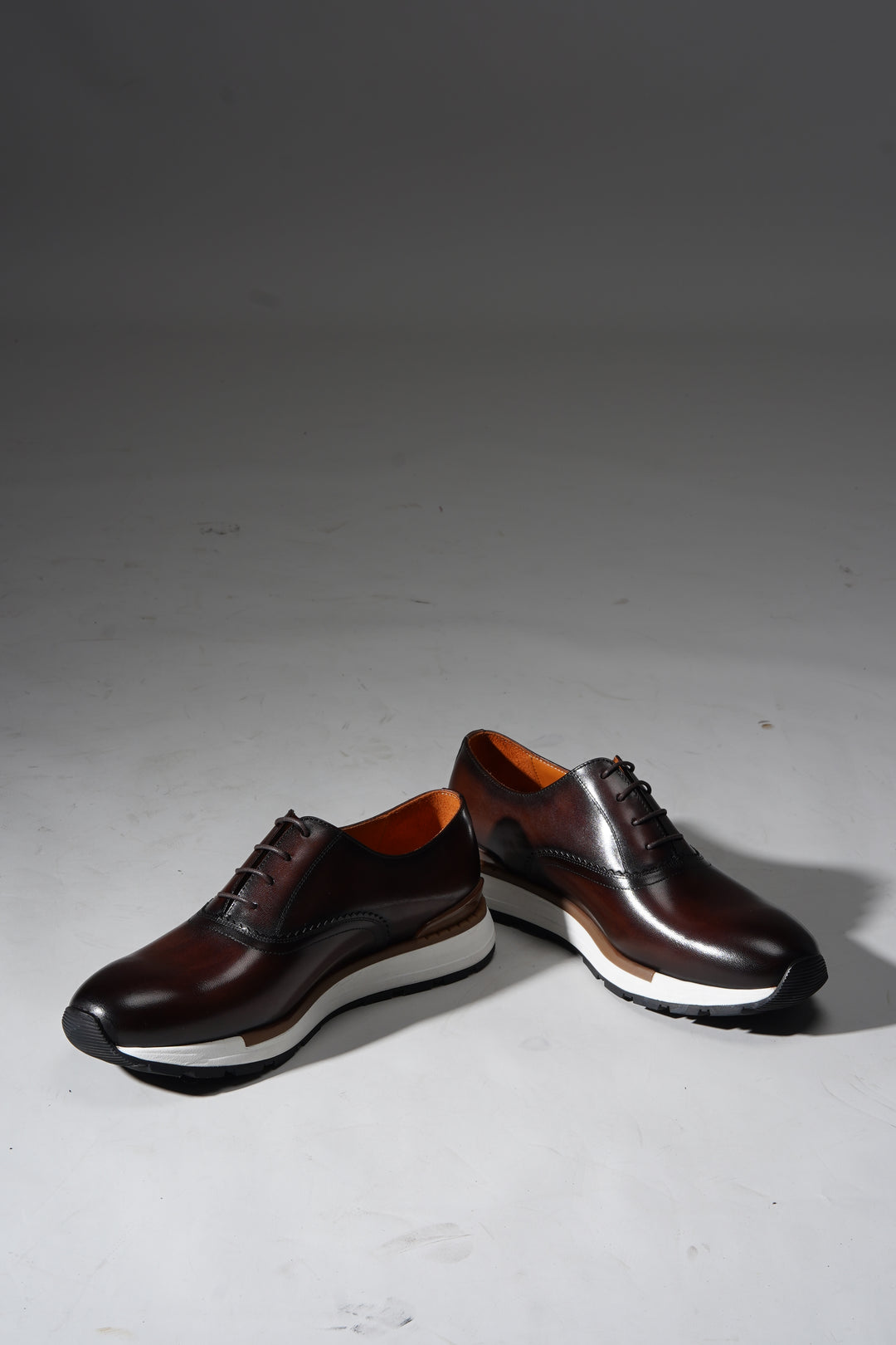 Elegant Leather Sneakers