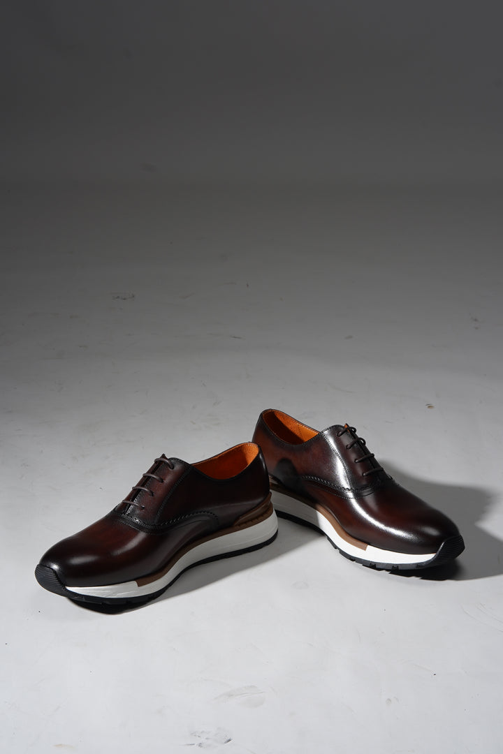 Elegant Leather Sneakers