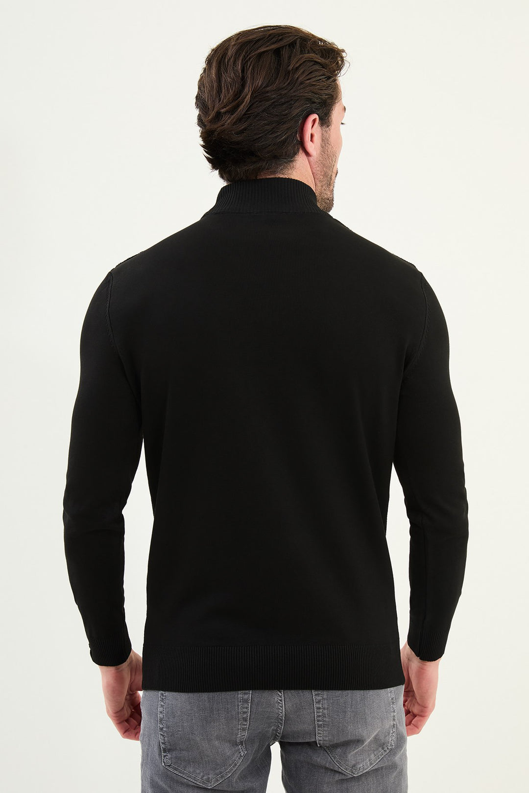 Classic Patterned Turtleneck - Black