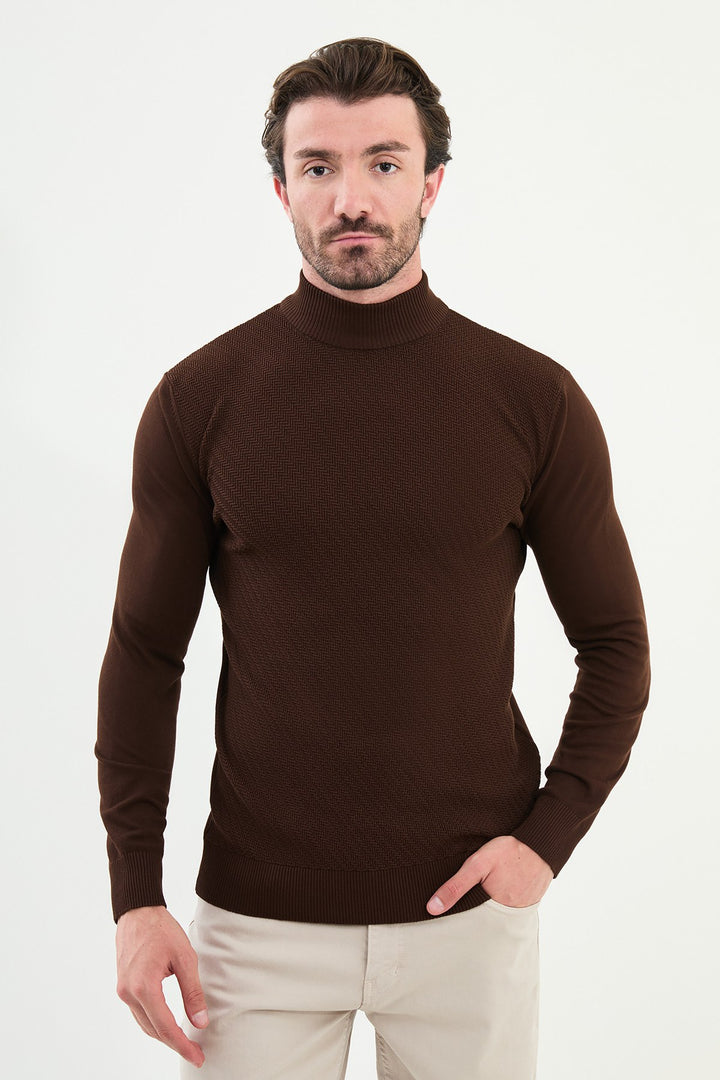 Classic Patterned Turtleneck - Brown