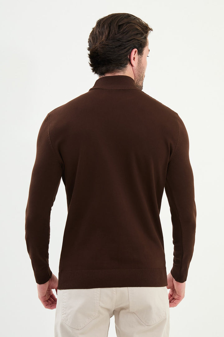 Classic Patterned Turtleneck - Brown