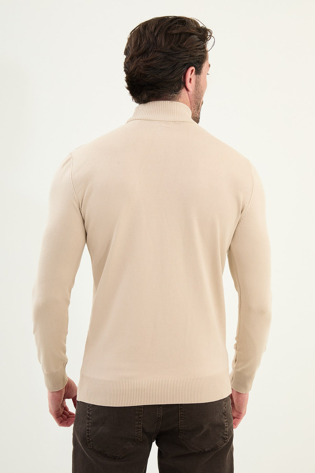 Classic Patterned Turtleneck - Beige