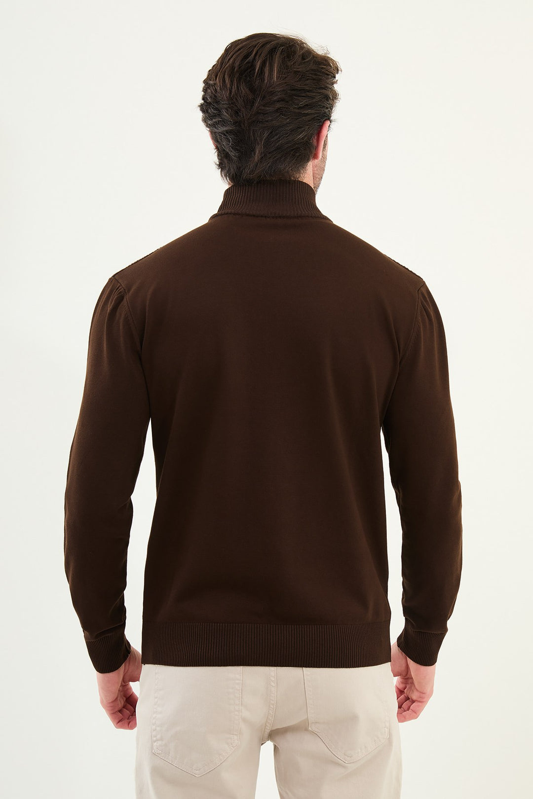 Textured Diamond Knit Turtleneck Sweater - Brown