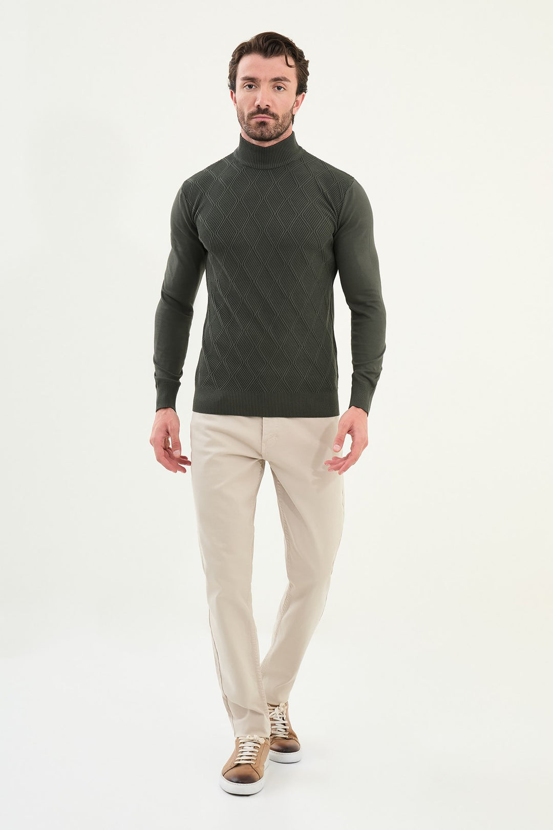 Textured Diamond Knit Turtleneck Sweater - Green