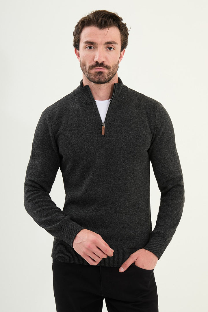 Half-Zip Mock Neck Sweater - Black