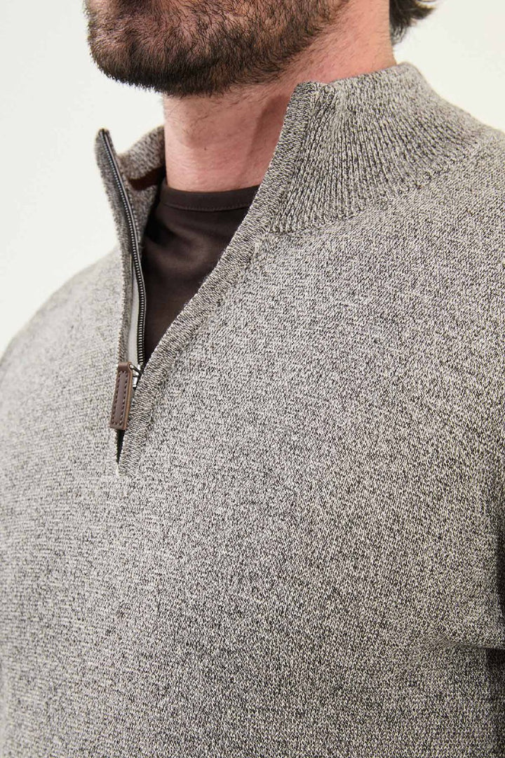 Half-Zip Mock Neck Sweater - Grey