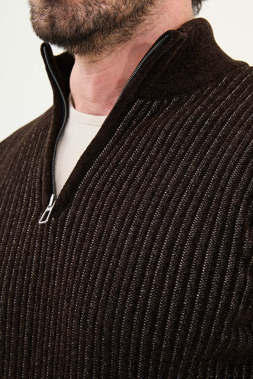 Ribbed Half-Zip Sweater - Brown