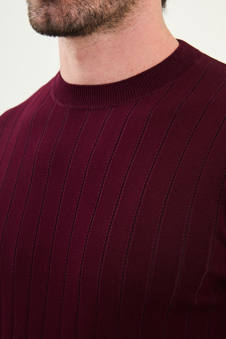 Ribbed Crew Neck Sweater - Burgundy