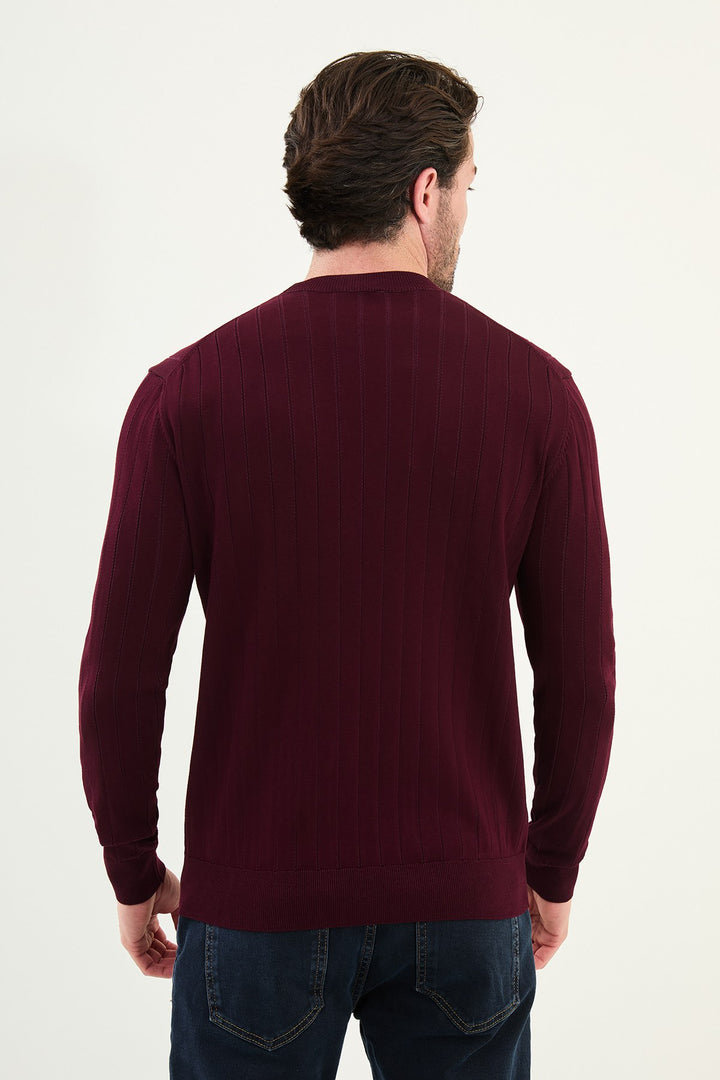 Ribbed Crew Neck Sweater - Burgundy