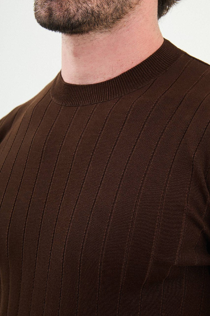 Ribbed Crew Neck Sweater - Brown
