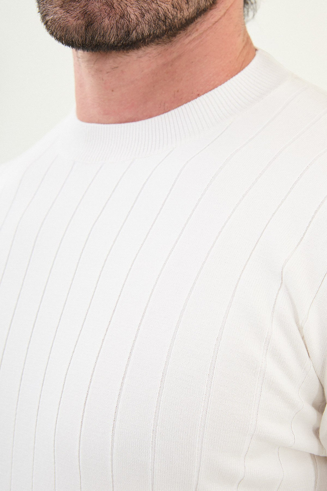Ribbed Crew Neck Sweater - White