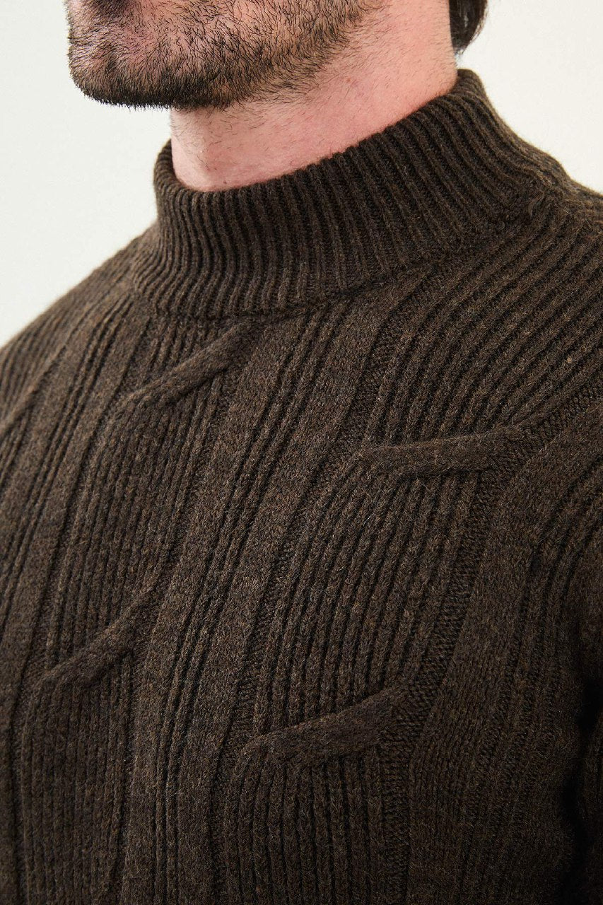 Cable Knit Turtleneck Sweater - Brown