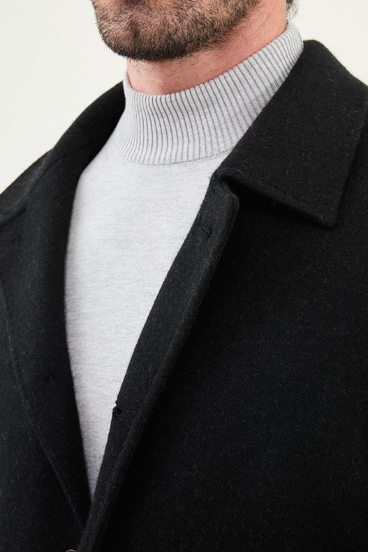 Single-Breasted Wool Overcoat - Black
