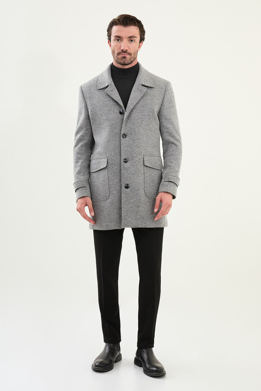 Single-Breasted Wool Overcoat - Grey