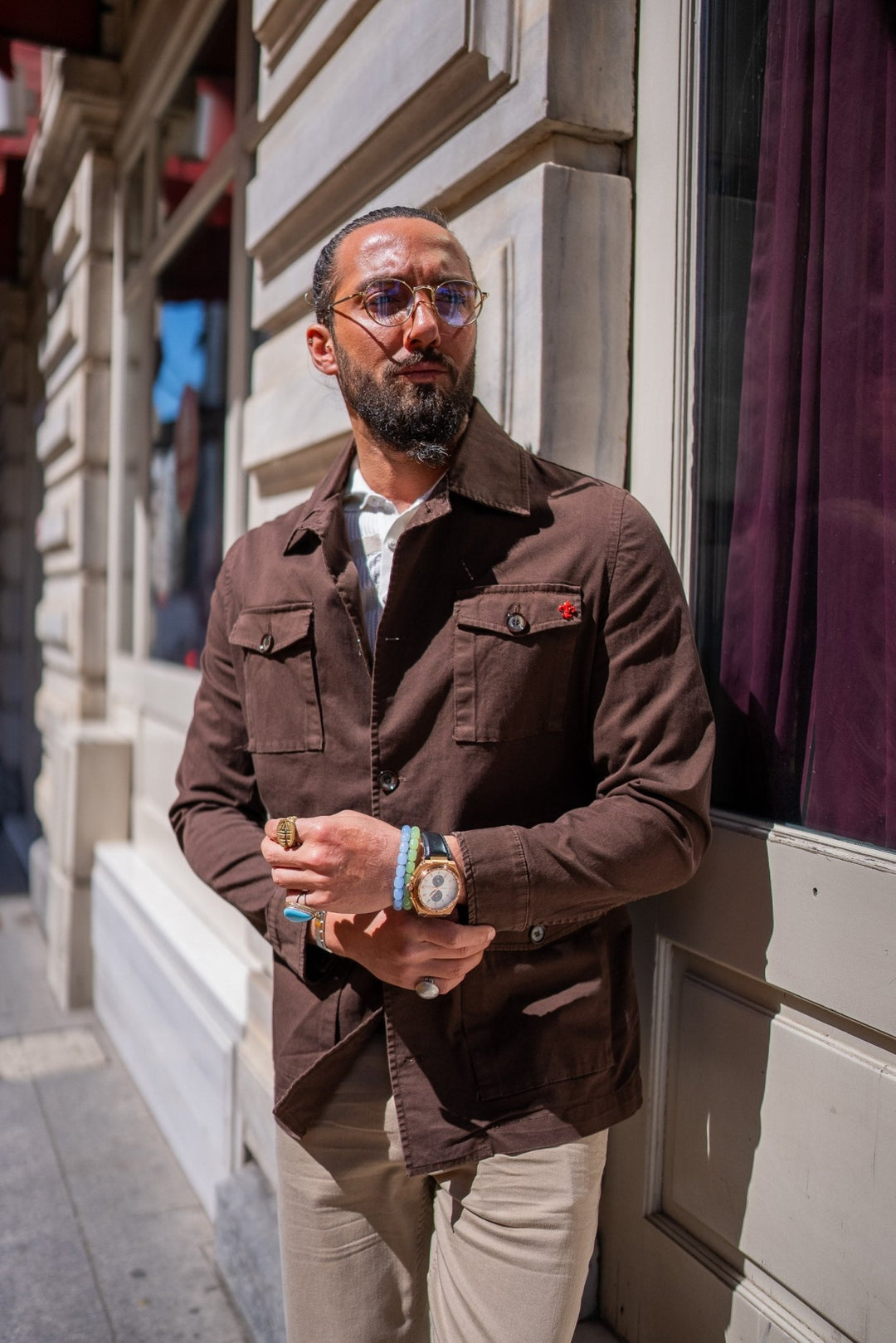 SAFARI JACKET WITH POCKET DETAILS - BROWN