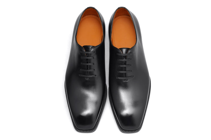 Classic Wholecut Oxford Shoes