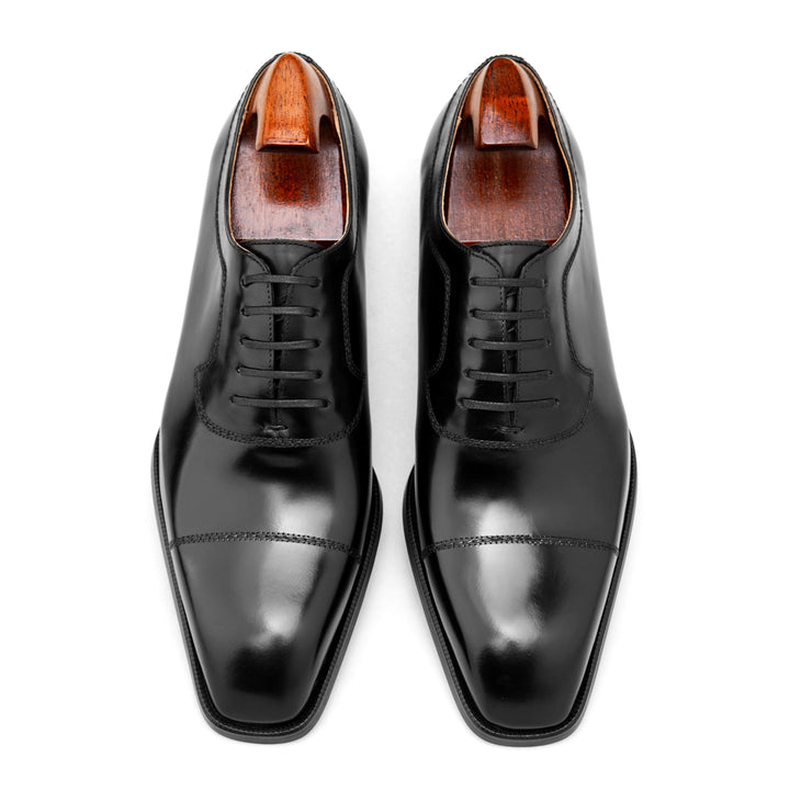 Cap Toe Oxford Leather shoes