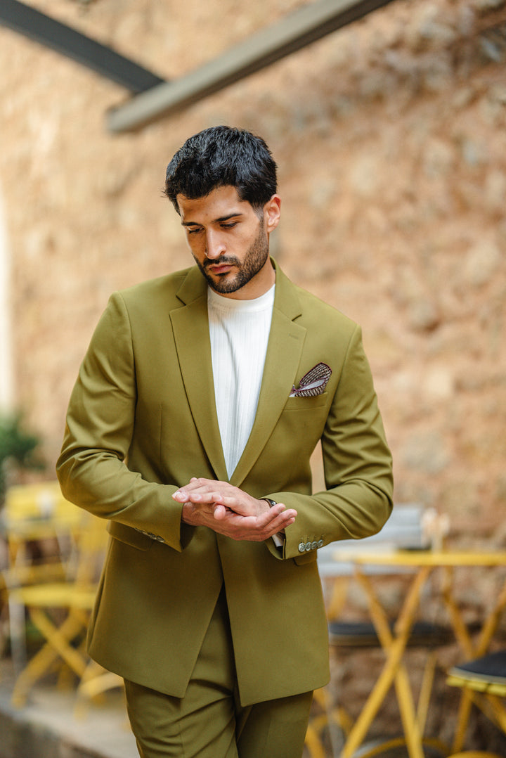 SPECIAL DESIGN CHAIN DETAILED SUIT - GREEN
