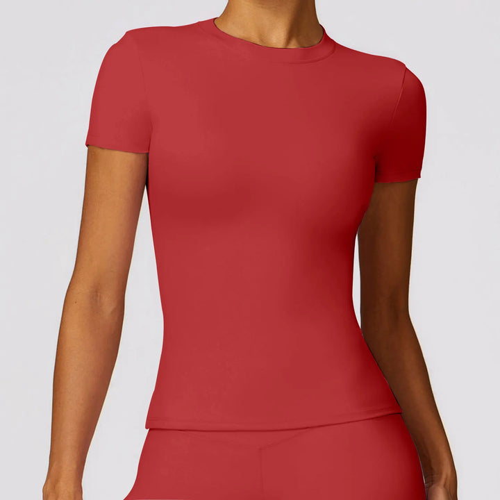 Women’s SculptFit Performance Tee