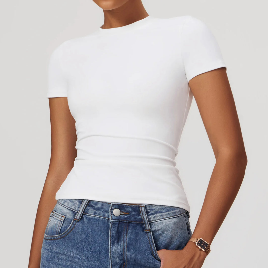 Women’s SculptFit Performance Tee