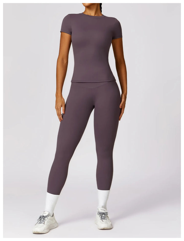 Women’s SculptFit Performance Tee