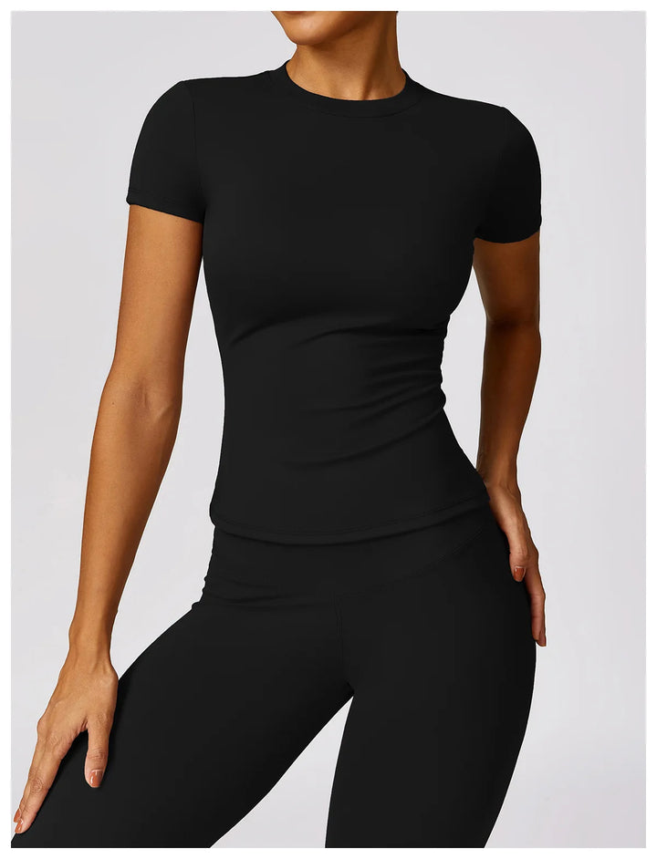 Women’s SculptFit Performance Tee