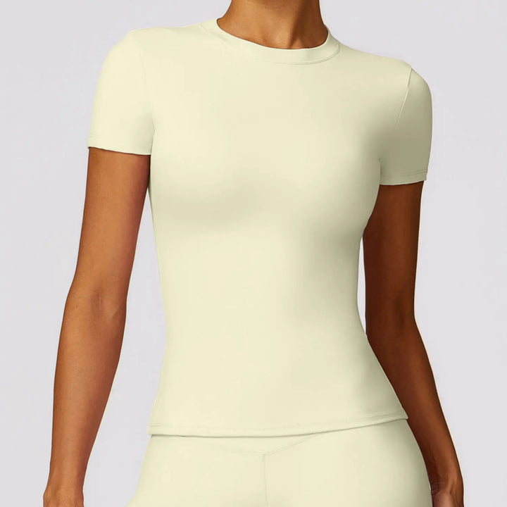 Women’s SculptFit Performance Tee