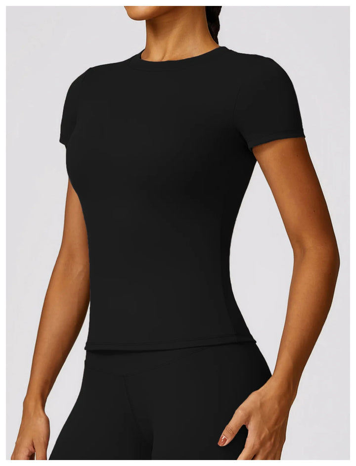 Women’s SculptFit Performance Tee