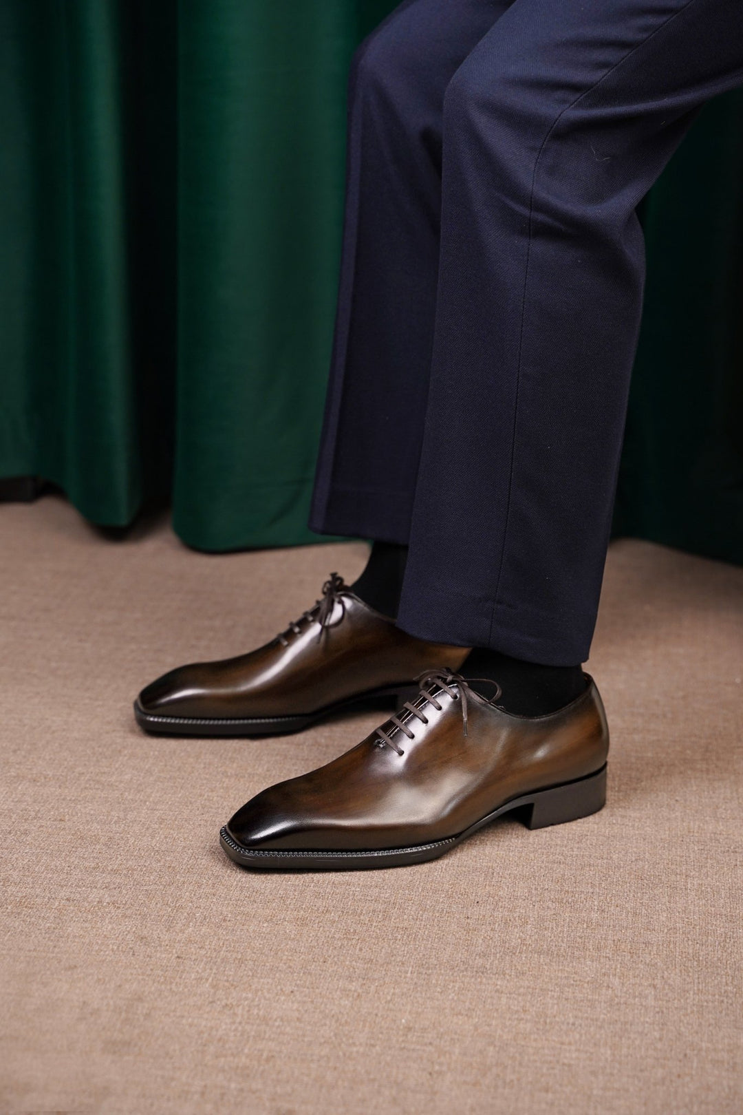 Classic Wholecut Oxford Shoes