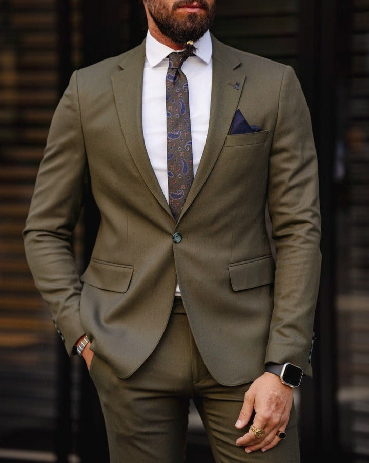 The Modern Sports Tailor – Khaki