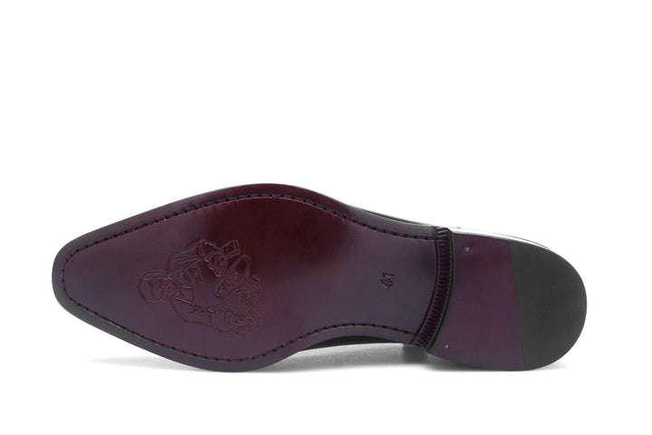 AFLOIR Cap Toe Oxford leather upper detail