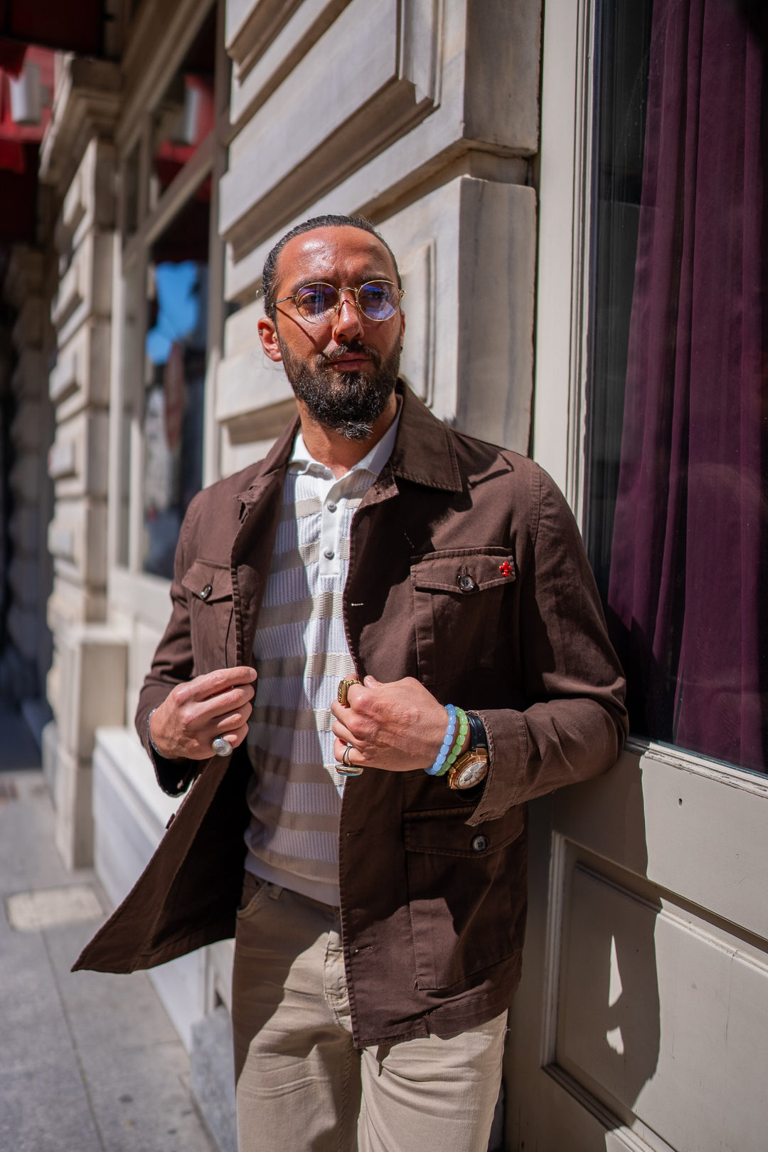 SAFARI JACKET WITH POCKET DETAILS - BROWN