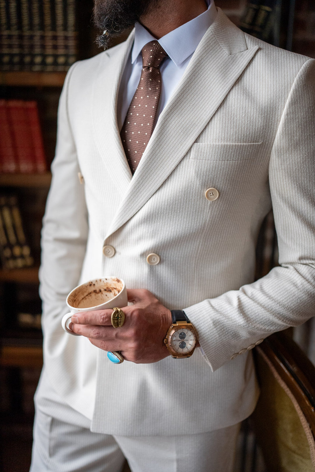 DOUBLE BREASTED SUIT WITH STRIPE DETAILS -  BEIGE