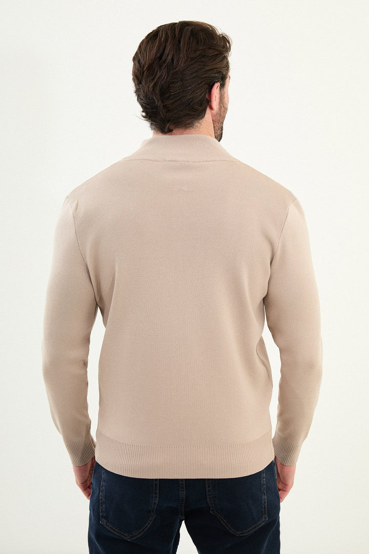 Men’s Knitted Zip Cardigan – Beige