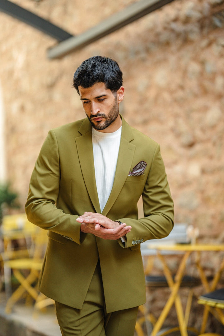 SPECIAL DESIGN CHAIN DETAILED SUIT - GREEN