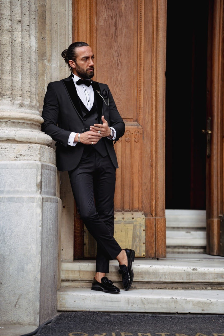 The Imperial Velvet Tux – Black
