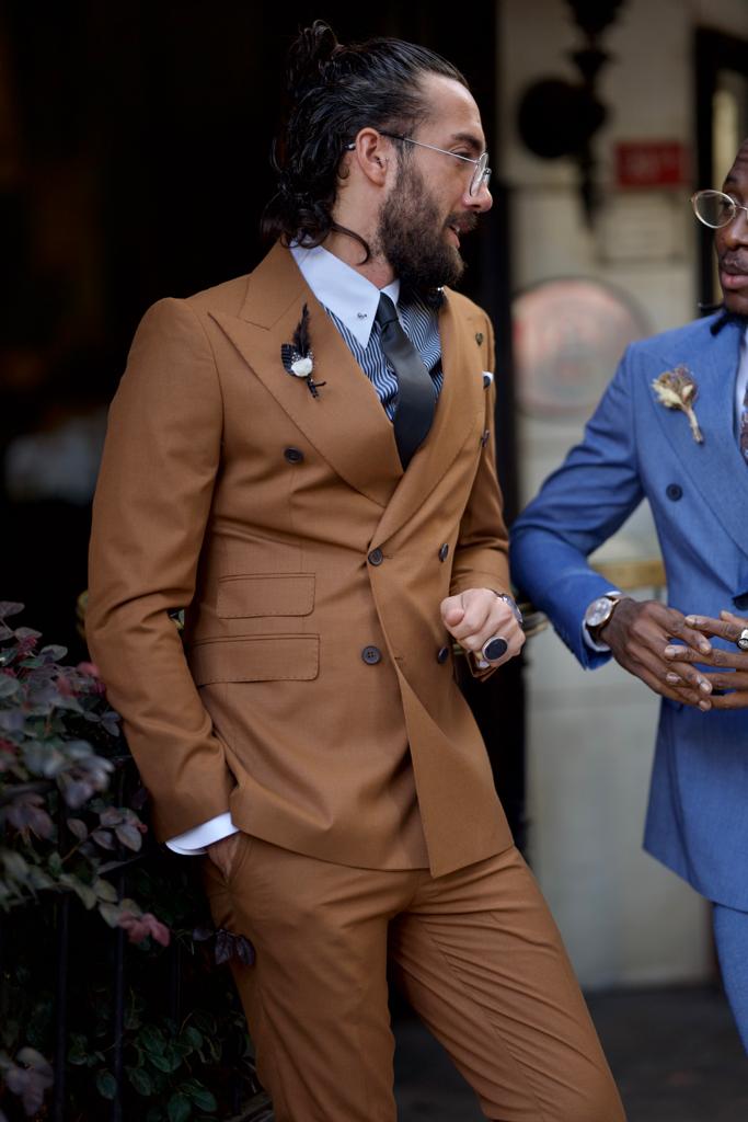 The Drape Suit – Camel