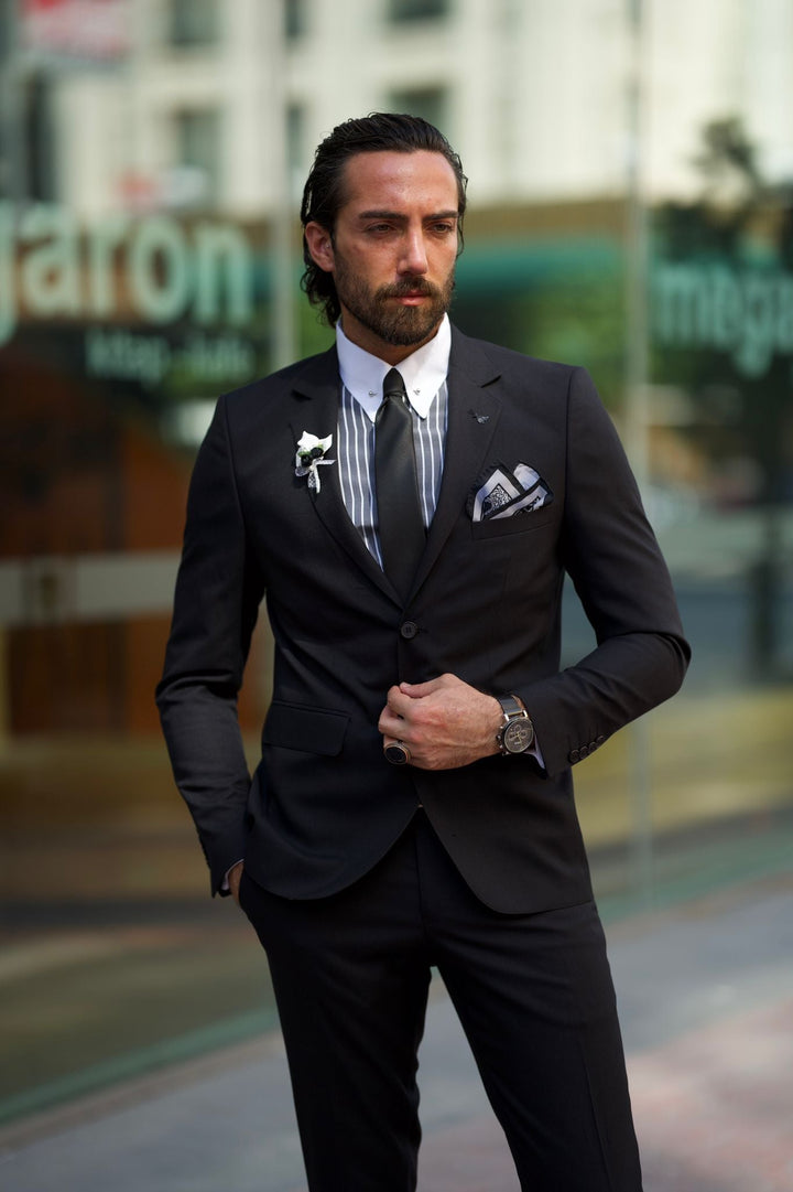 The Mono Slim Suit – Black