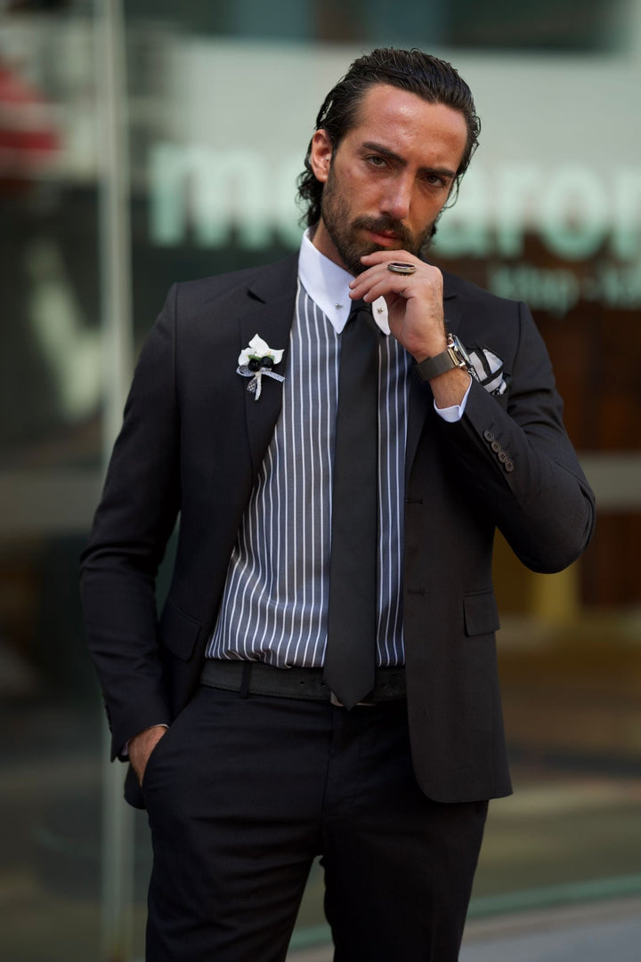The Mono Slim Suit – Black
