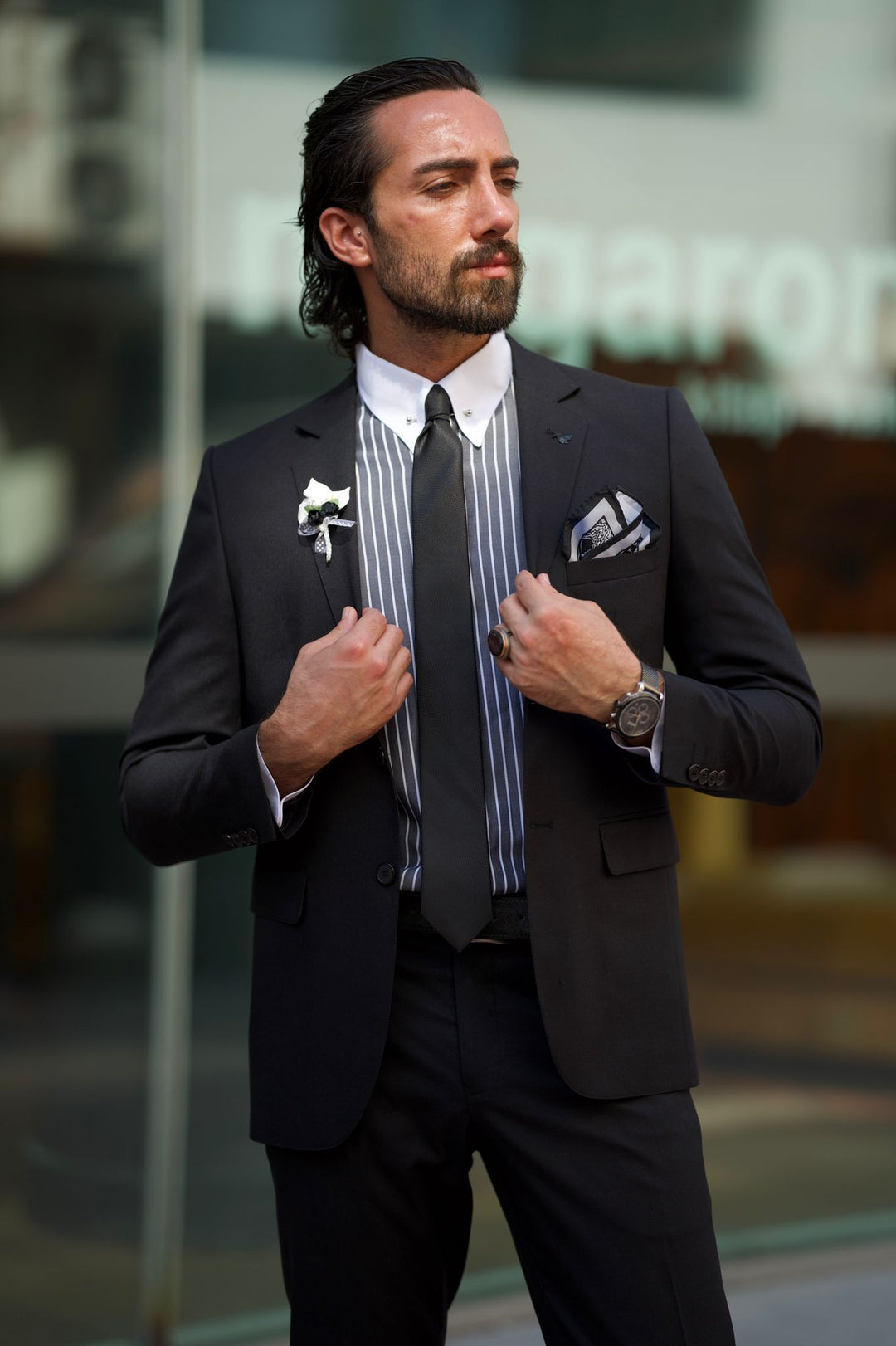 The Mono Slim Suit – Black