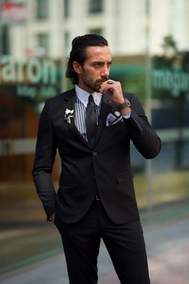 The Mono Slim Suit – Black