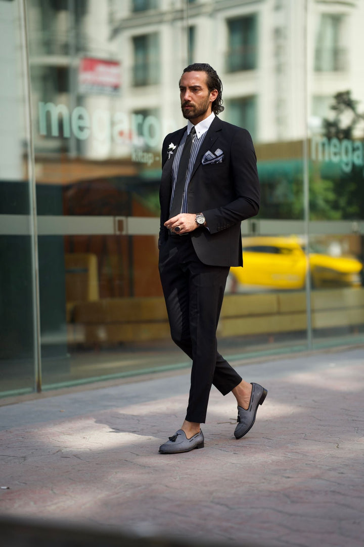 The Mono Slim Suit – Black